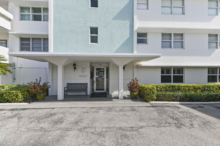 Property Photo: 1630 N Ocean Boulevard 215 FL 33062
