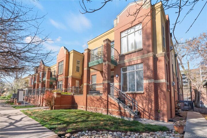 Property Photo:  1655 N Humboldt Street 205  CO 80218 