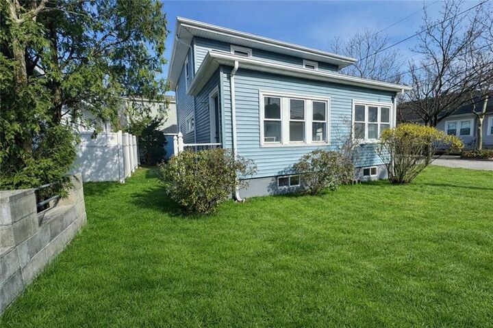 Property Photo:  2 Tobyhanna Street  RI 02910 