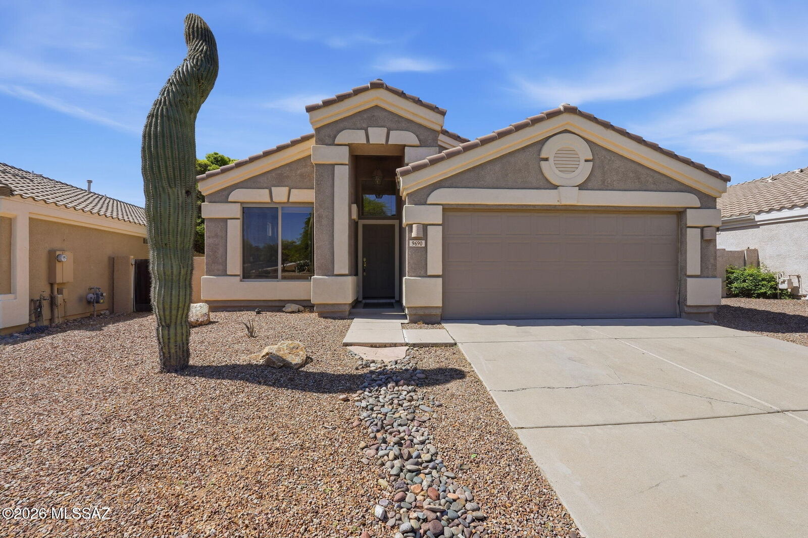 Property Photo:  9690 E Country Court  AZ 85749 
