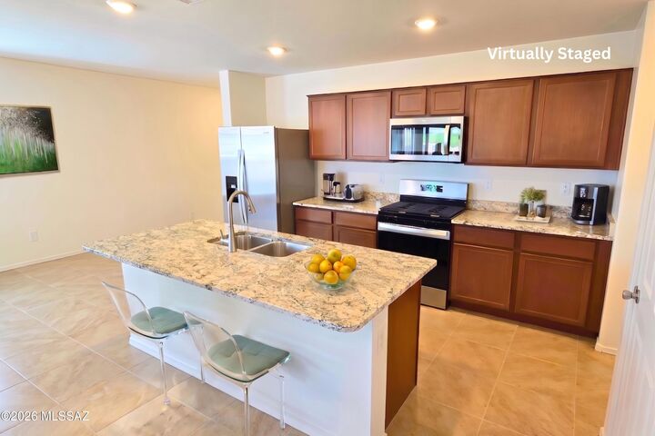 Property Photo:  6343 S Rigby Way  AZ 85746 