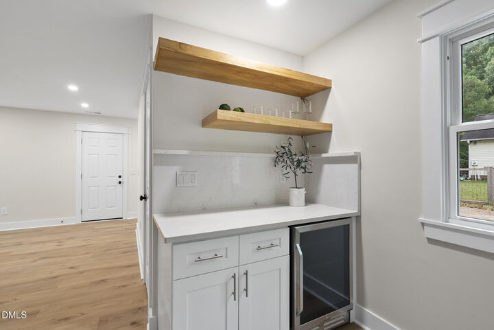 Property Photo: 7804 Brandyapple Drive NC 27615