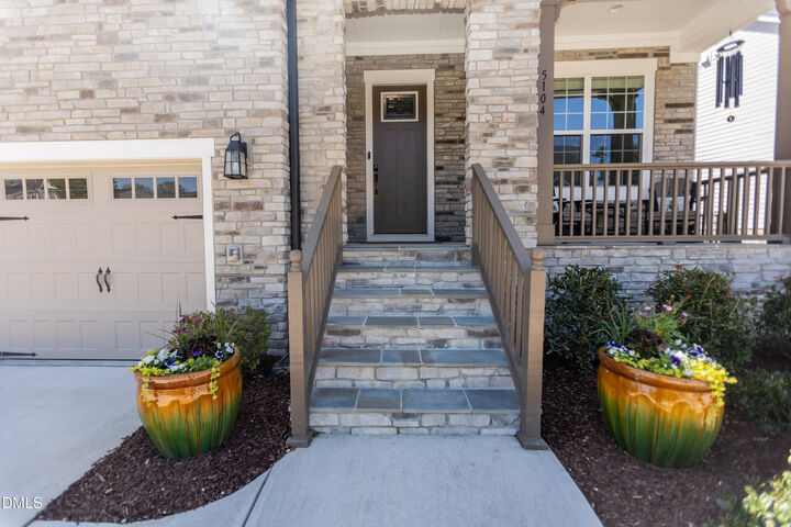 Property Photo:  5104 Glenmorgan Lane  NC 27616 