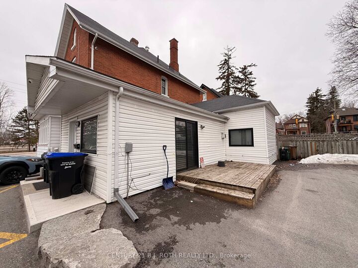 Property Photo:  109 Toronto Street Back Unit  ON L4N 1V1 