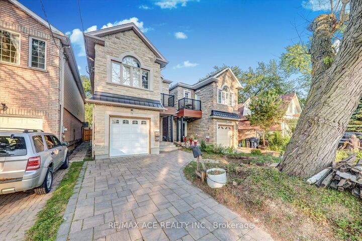 Property Photo: 71 Lillington Avenue ON M1N 3K6