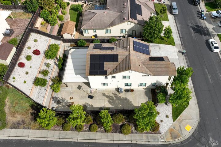 Property Photo: 3871 Danbury Way CA 94533