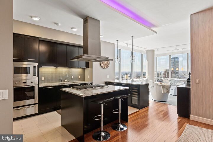 Property Photo:  1414 Penn Square S 38gh  PA 19102 