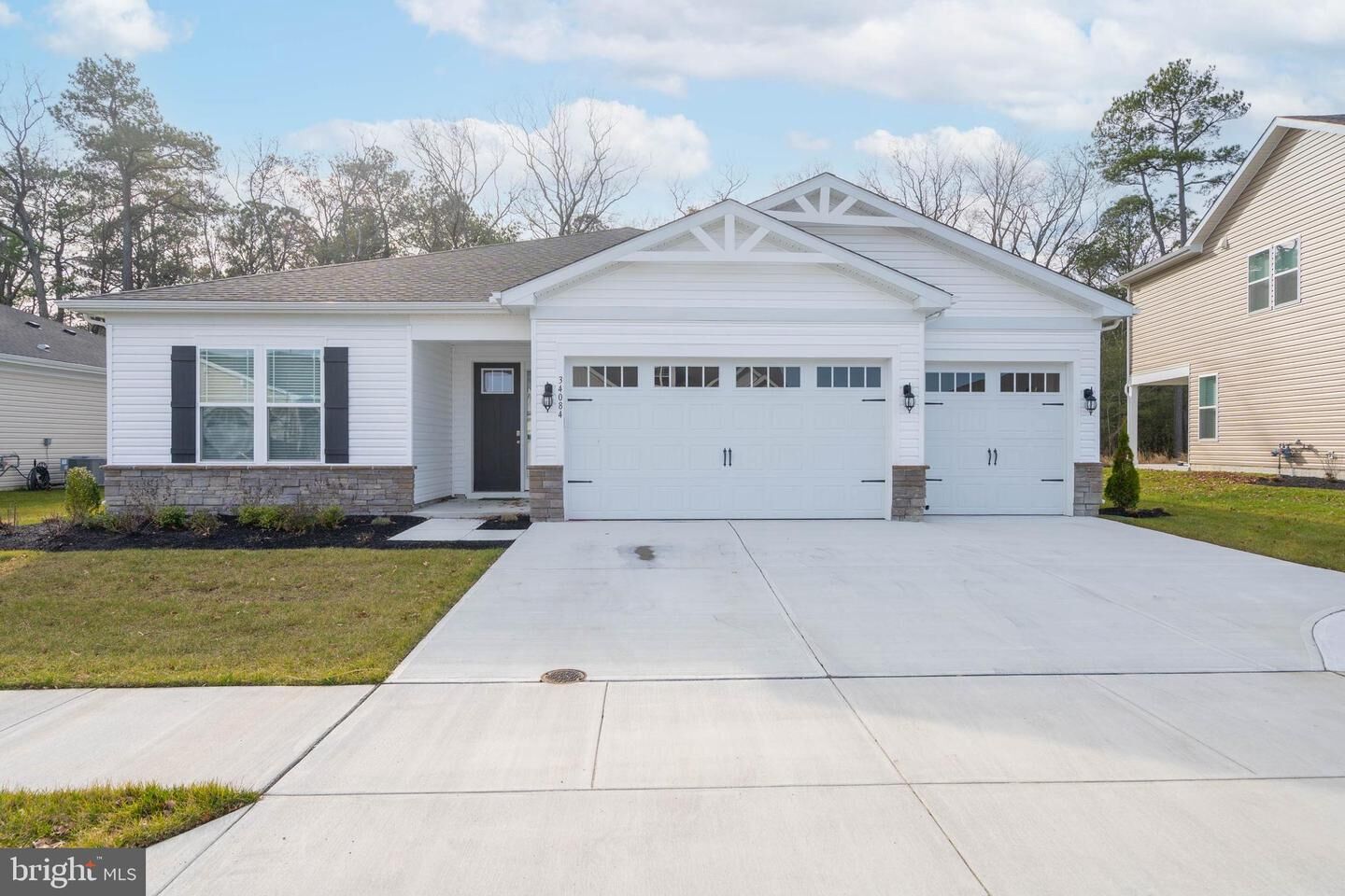 Property Photo: 34084 Skyflower Loop DE 19958