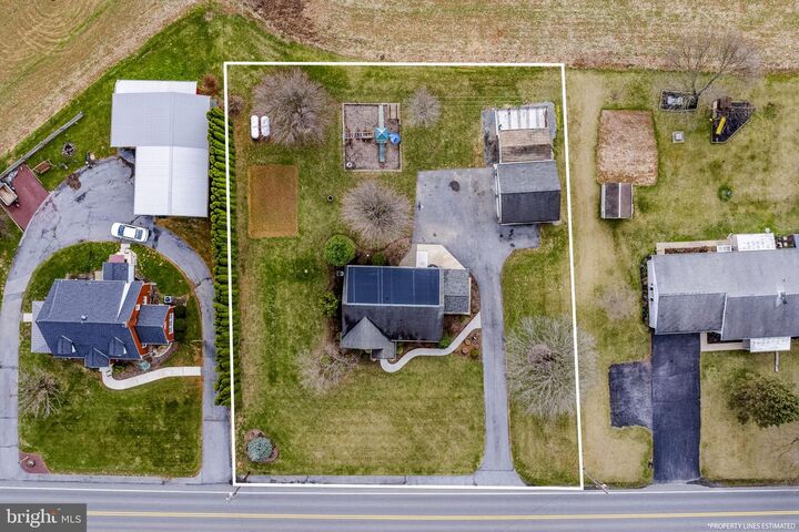 Property Photo:  330 S Reamstown Road  PA 17522 