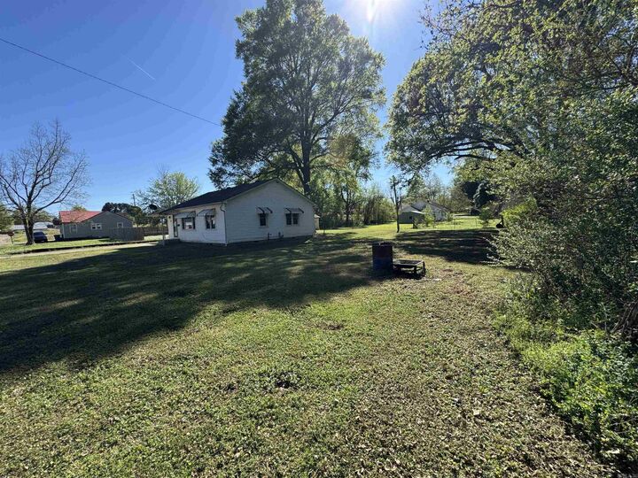 Property Photo:  222 S Cagle  AR 72461 