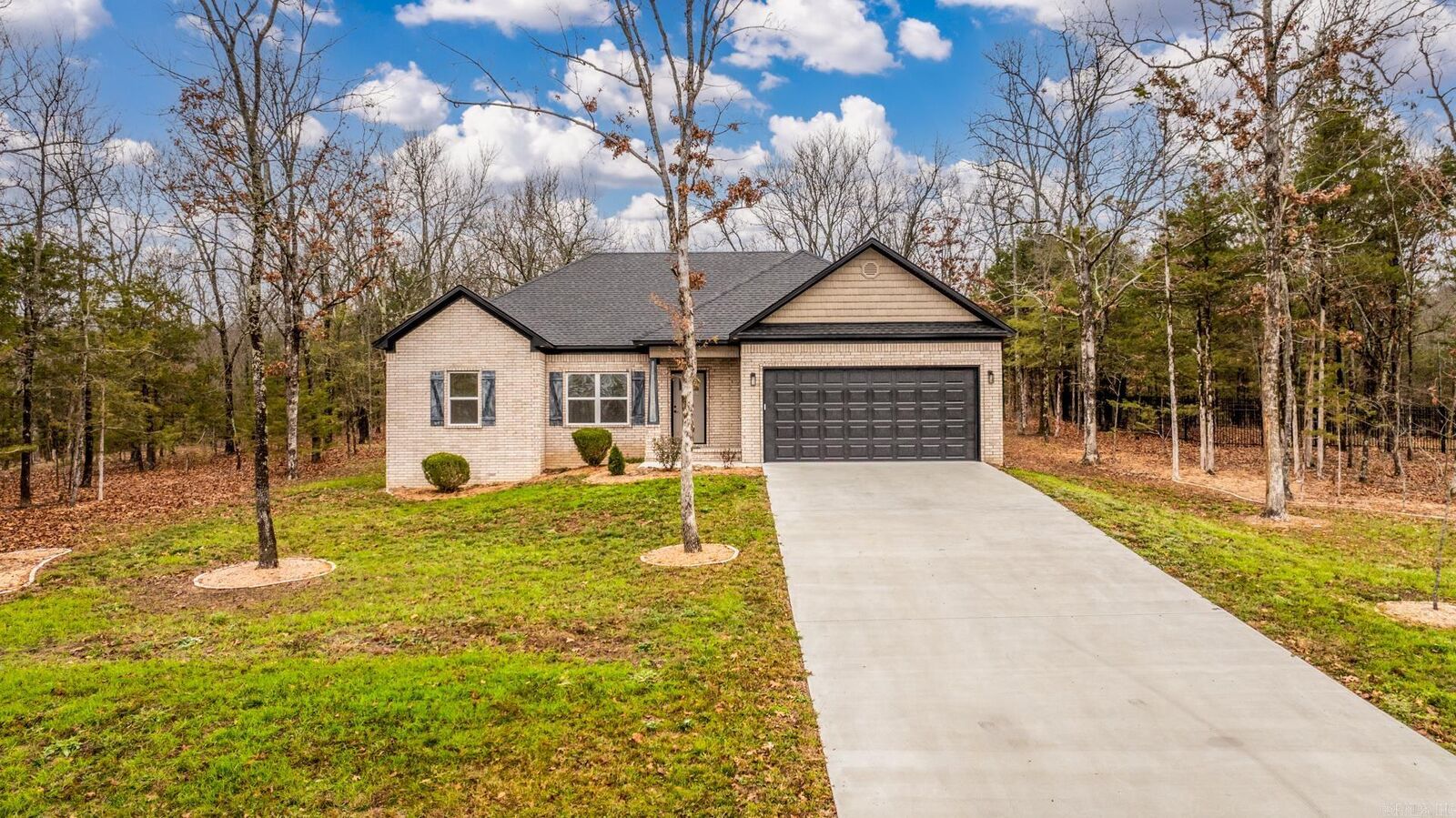 Property Photo:  36 Sky Eagle Drive  AR 72058 