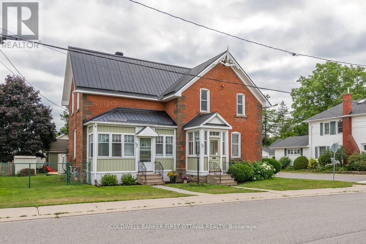 Property Photo:  256 A&B Flora Street  ON K7C 3M4 