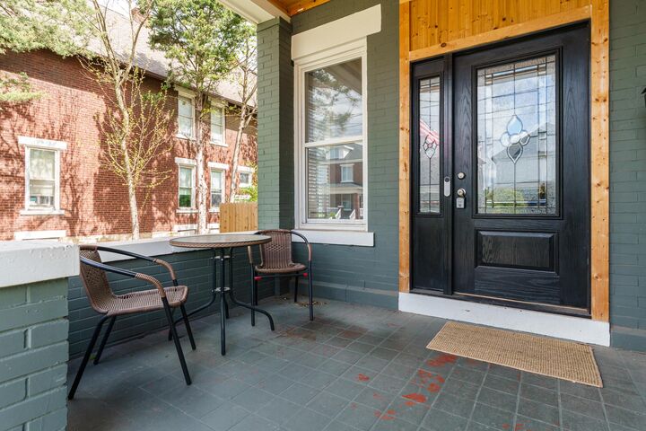 Property Photo:  848 S Champion Avenue  OH 43206 