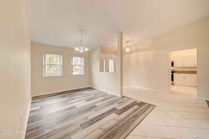 Property Photo:  106 Middleburg Drive  FL 32413 