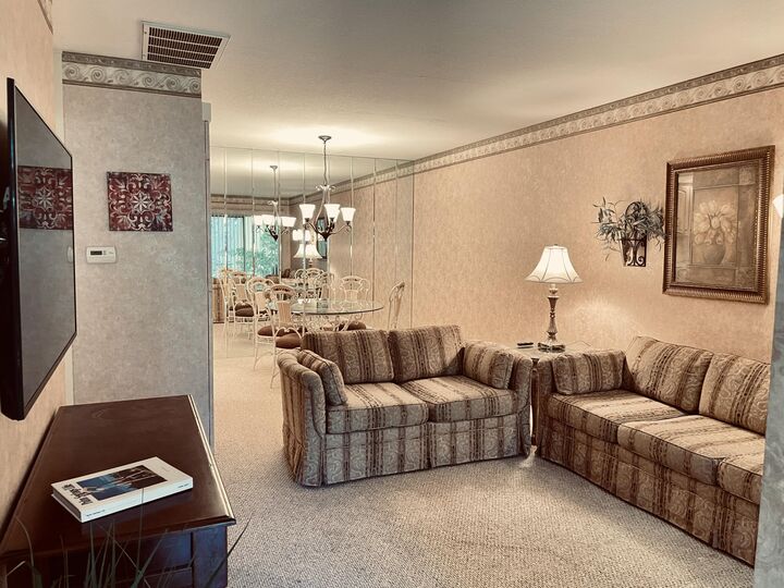 Property Photo: 2812 N Auburn Court 107 CA 92262