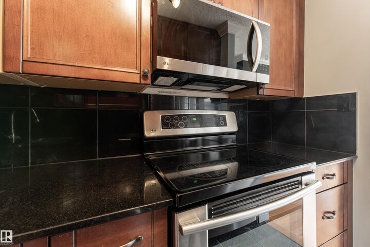 Property Photo: 10003 87 Avenue NW 203 AB T6C 2T3