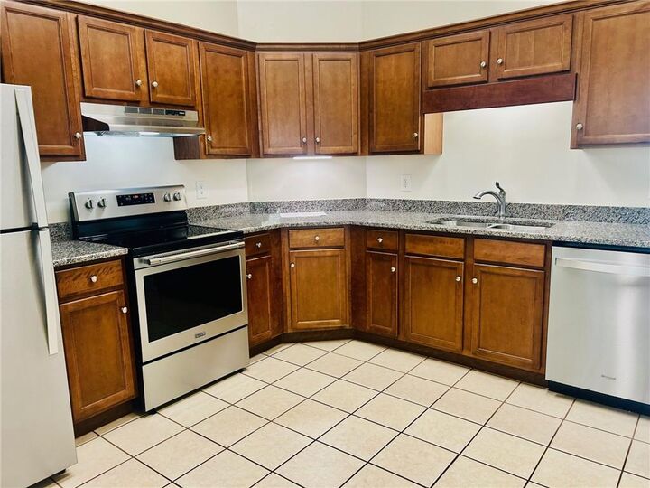 Property Photo:  9 Victory Street  GA 30501 