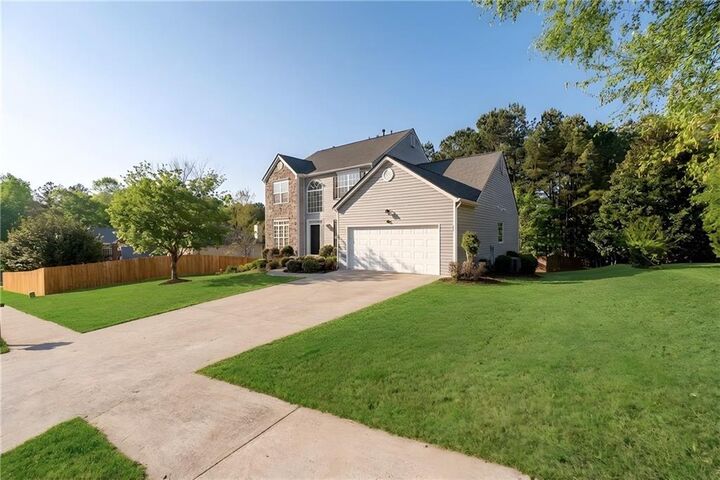 Property Photo: 816 Pond View Lane GA 30518