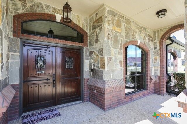 Property Photo: 5207 Driftwood Court TX 76542