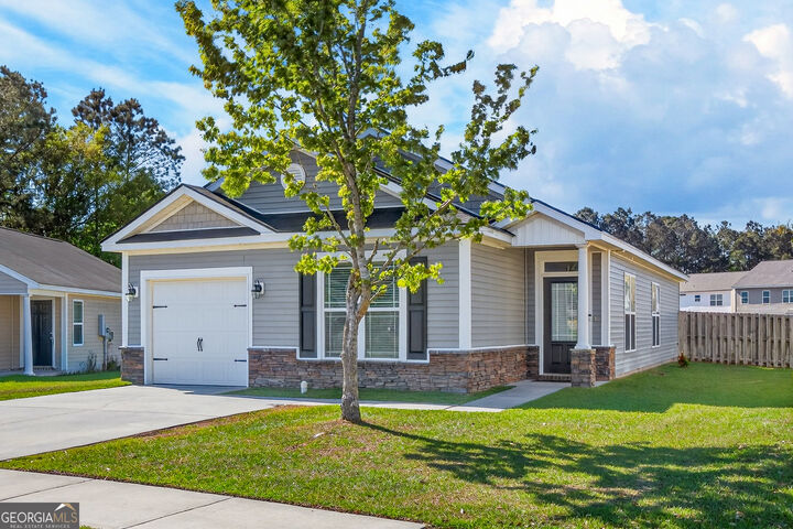 Property Photo:  190 Chapel Lake S  GA 31419 