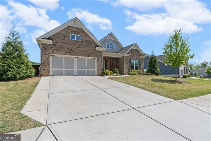 Property Photo: 2985 Coach River Way GA 30040