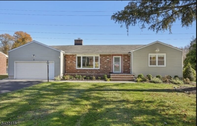 Property Photo:  6 Arrow Dr  NJ 07039 