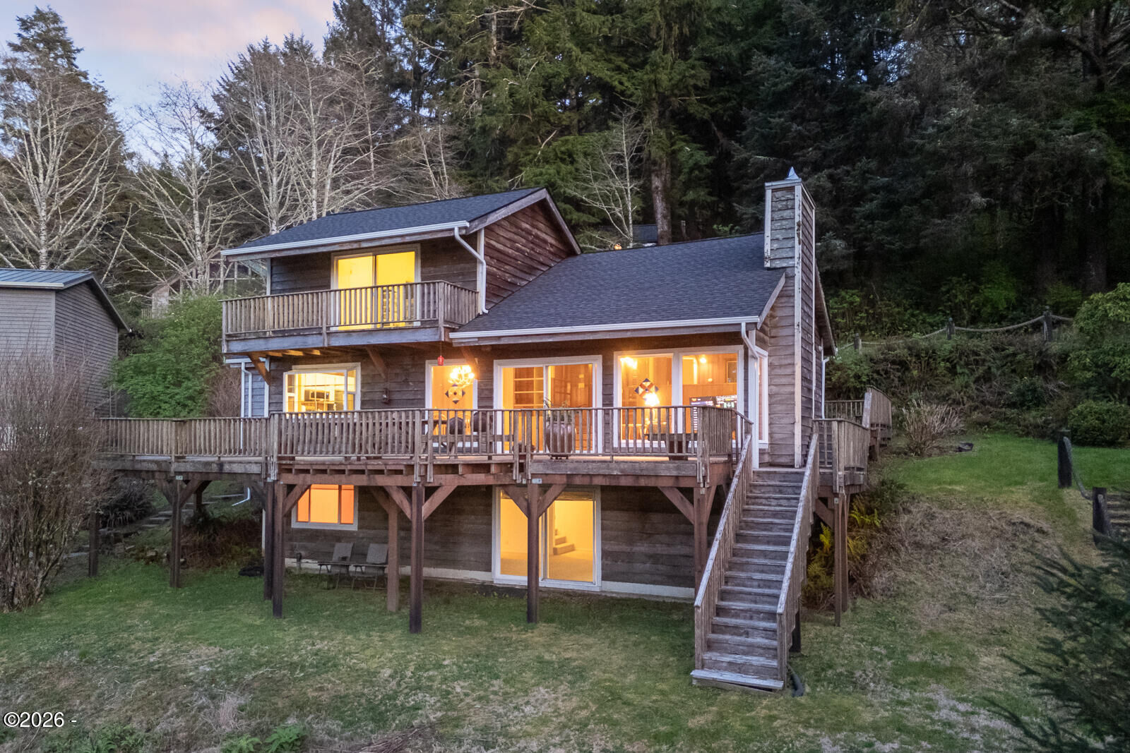 Property Photo:  5300 S Fairway Road  OR 97149 