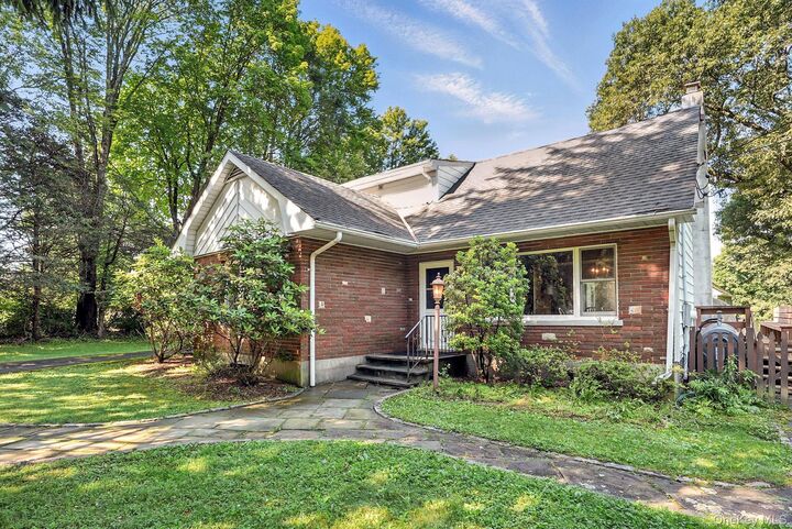 Property Photo:  28 Moseman Avenue  NY 10536 