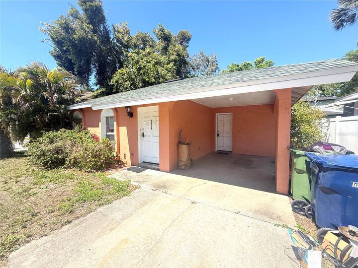 Property Photo:  2913 W Kathleen Street  FL 33607 