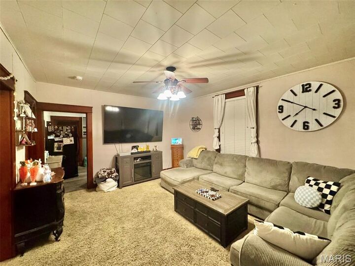 Property Photo:  423 N 14th  IL 62301 