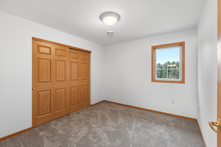 Property Photo:  622 Shepherds Dr 6  WI 53090 