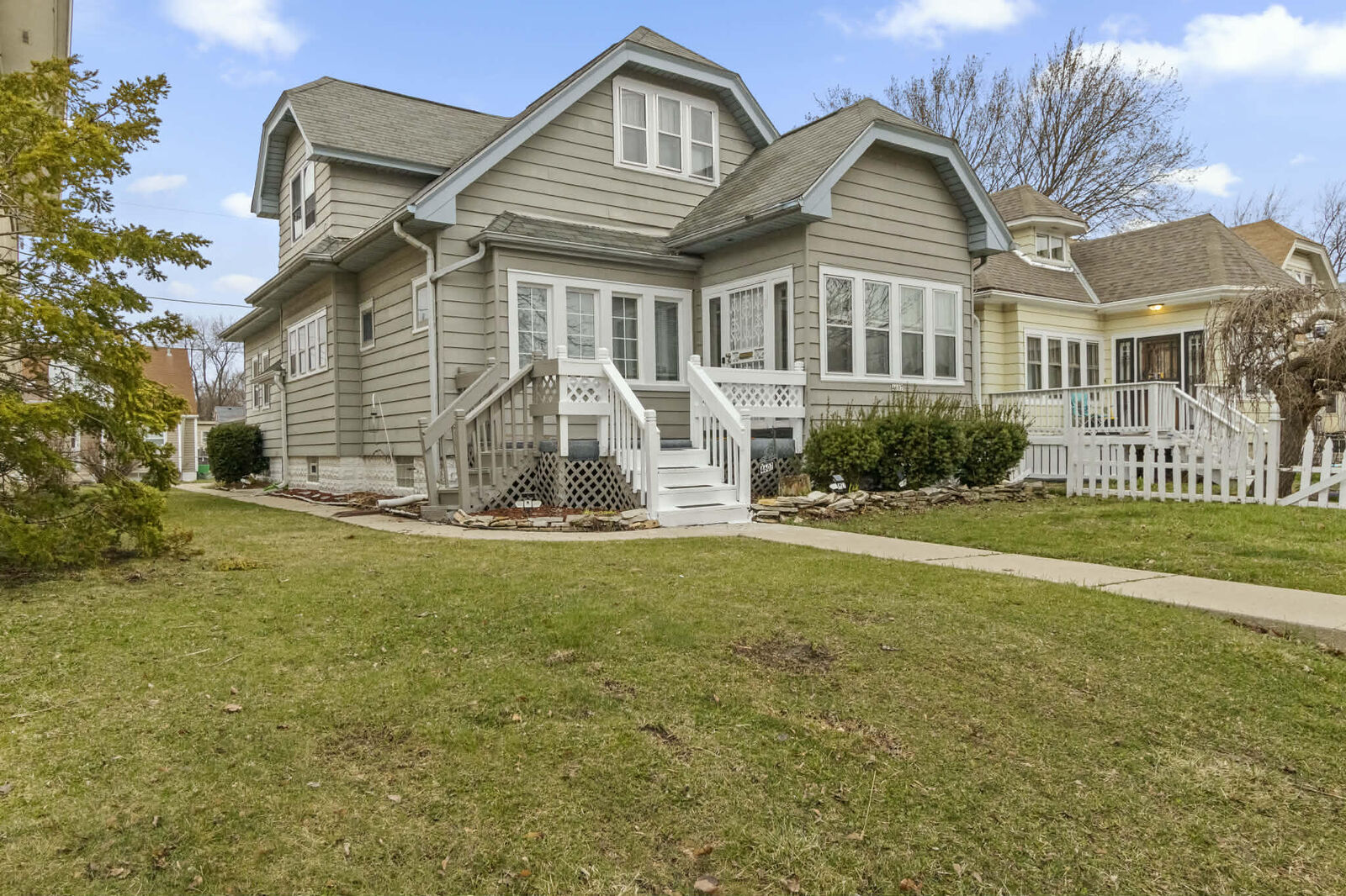Property Photo:  4607 N 42nd St  WI 53209 