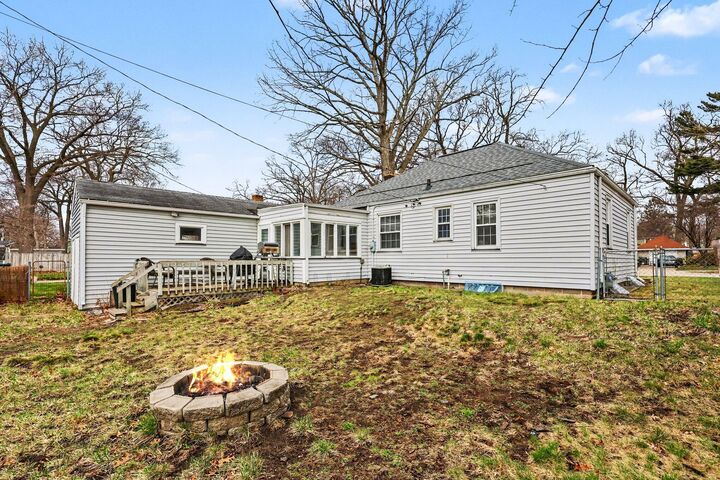 Property Photo:  1415 Randolph Avenue  MI 49441 