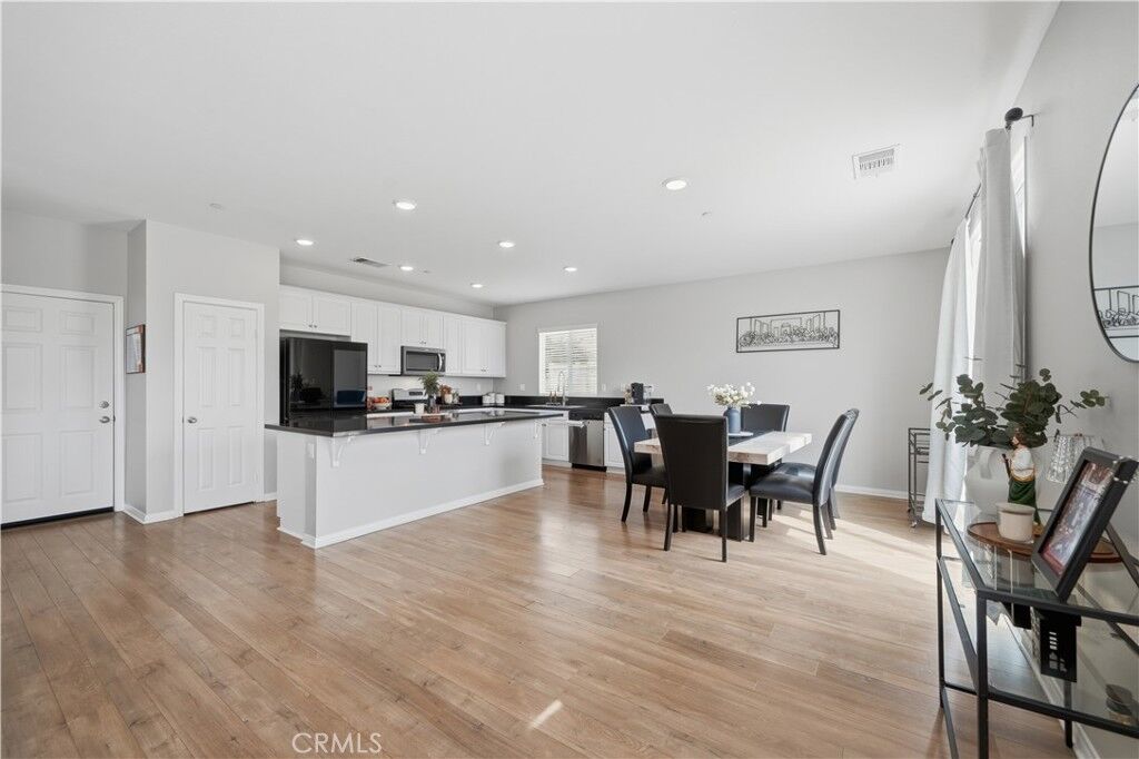 Property Photo:  581 Pooish  CA 92582 