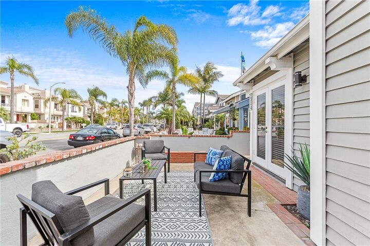 Property Photo:  504 20th  CA 92648 