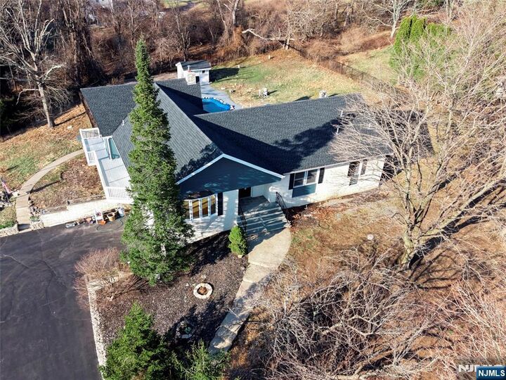 Property Photo:  1 Rossi Drive  NJ 08809 