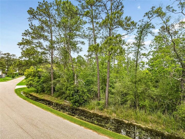 Property Photo:  Bonfouca Drive  LA 70458 