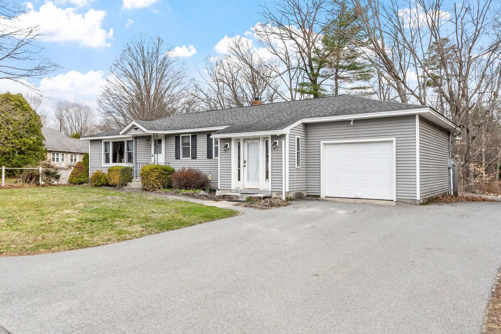 Property Photo:  22 Marguerite Street  NH 03431 