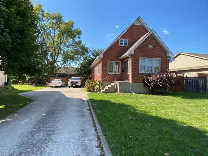 Property Photo: 66 Rowanwood Avenue ON N3S 7C6