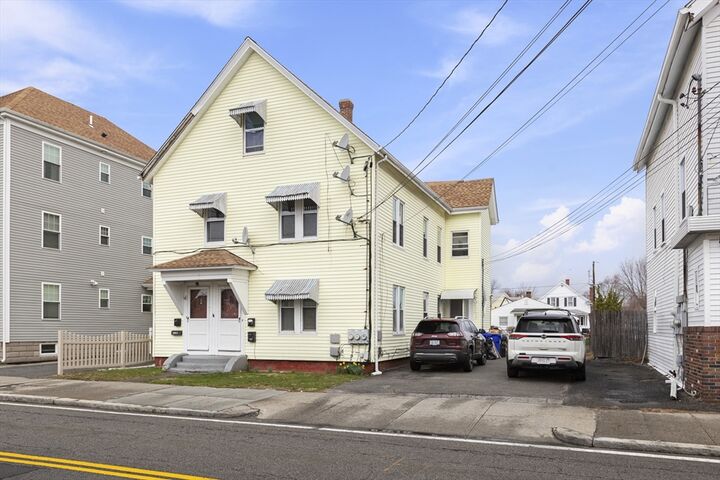 Property Photo:  400 Benefit St  RI 02861 
