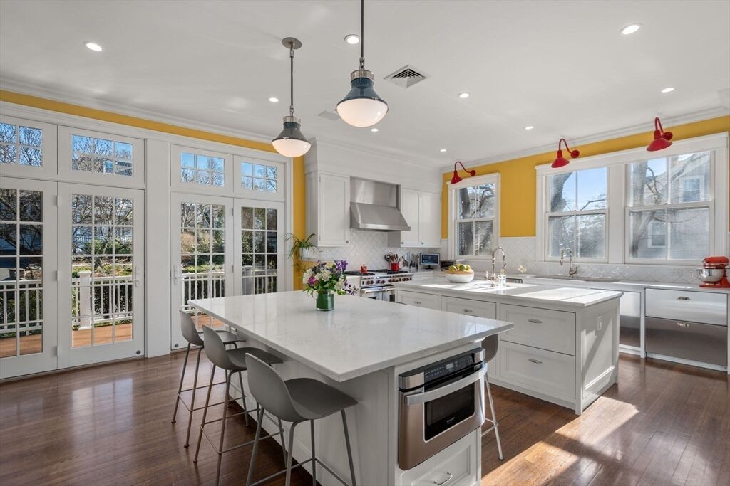 Property Photo:  49 Shaw St  MA 02465 