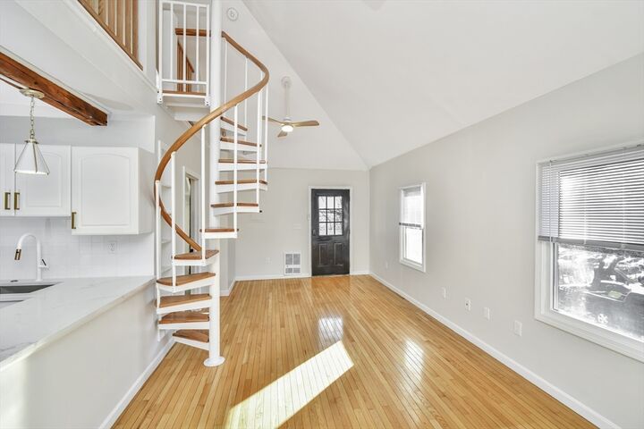 Property Photo:  21 Park St 2R  MA 01830 