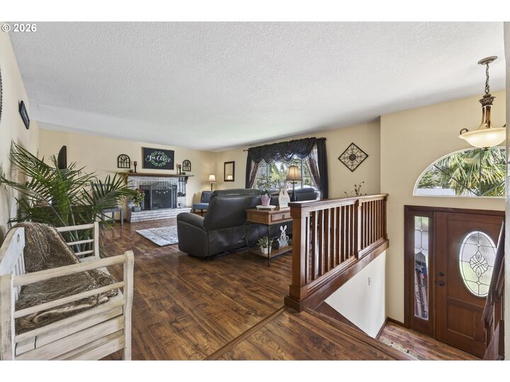 Property Photo:  16947 SE Blanton St  OR 97267 