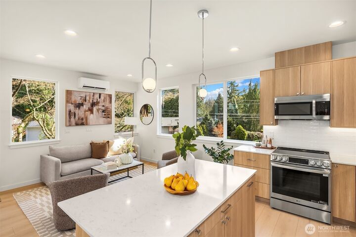 Property Photo: 10829 11th Avenue NE WA 98125