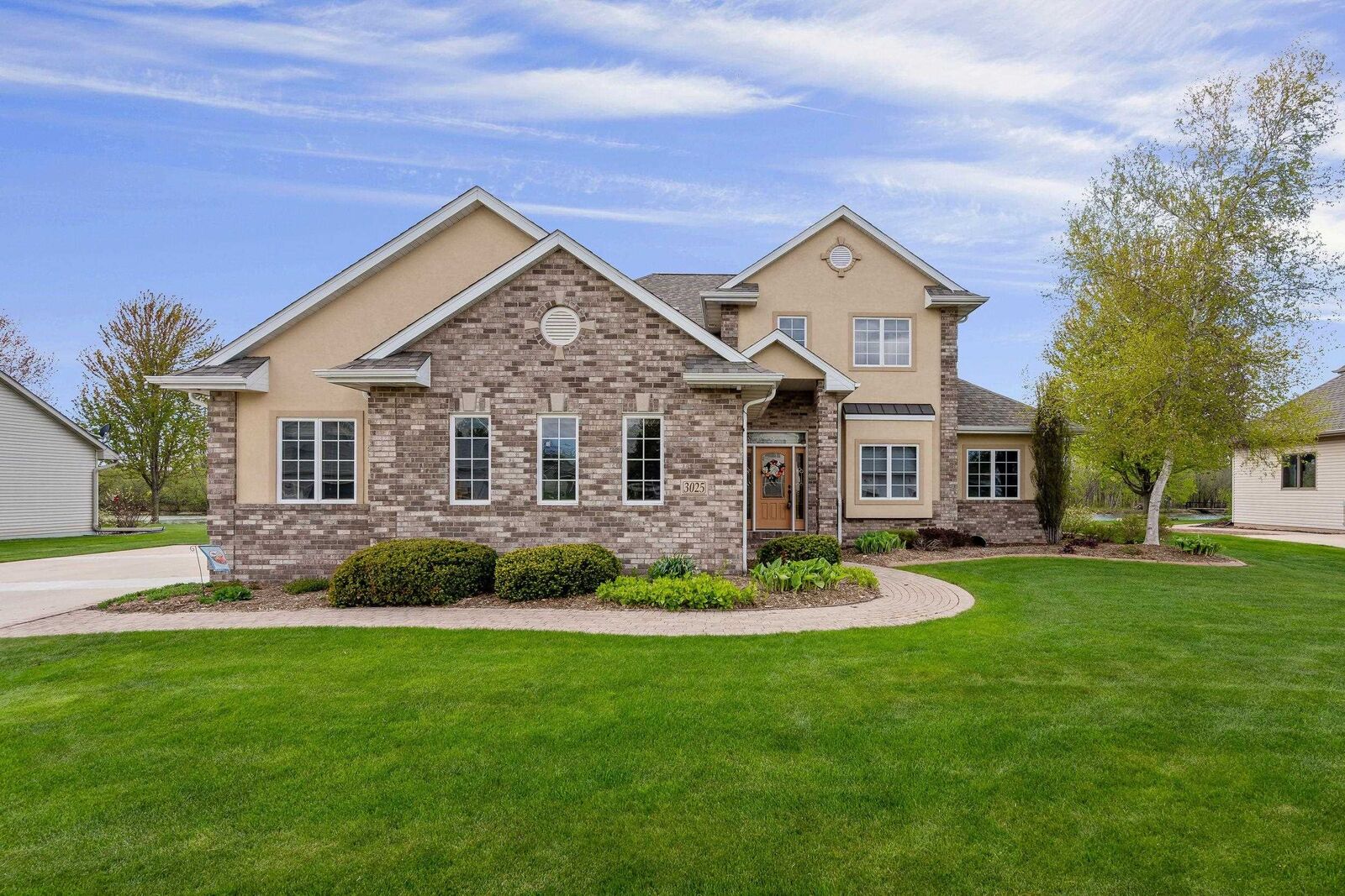 Property Photo:  3025 White Birch Street  WI 54130-3934 