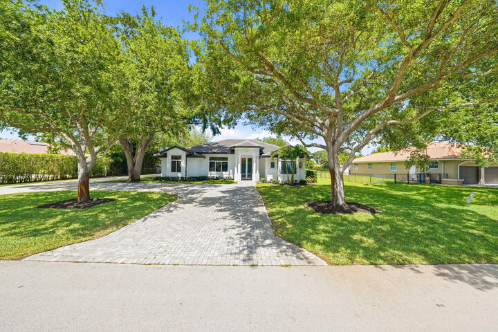 Property Photo:  13091 SW 16th Court  FL 33325 