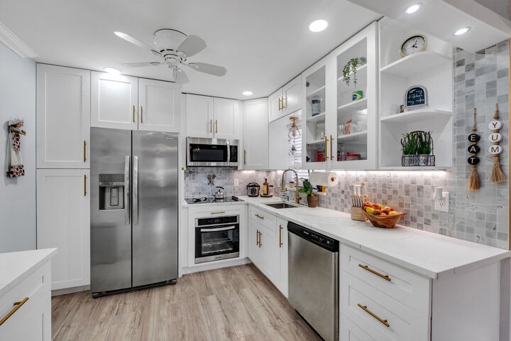 Property Photo: 4158 Carambola Circle S 2156 FL 33066