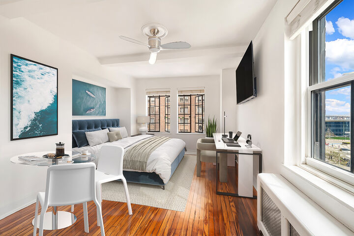 Property Photo:  25 Tudor City Place 301  NY 10017 