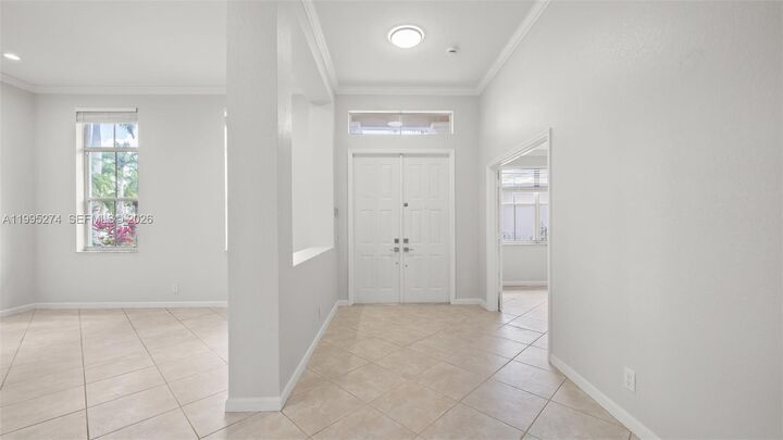 Property Photo: 1907 Timberline Rd FL 33327
