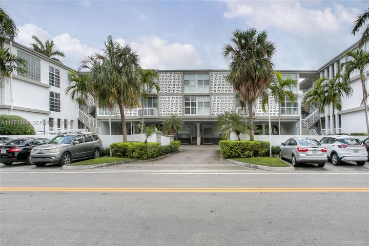 Property Photo: 1080 99th St 321 FL 33154